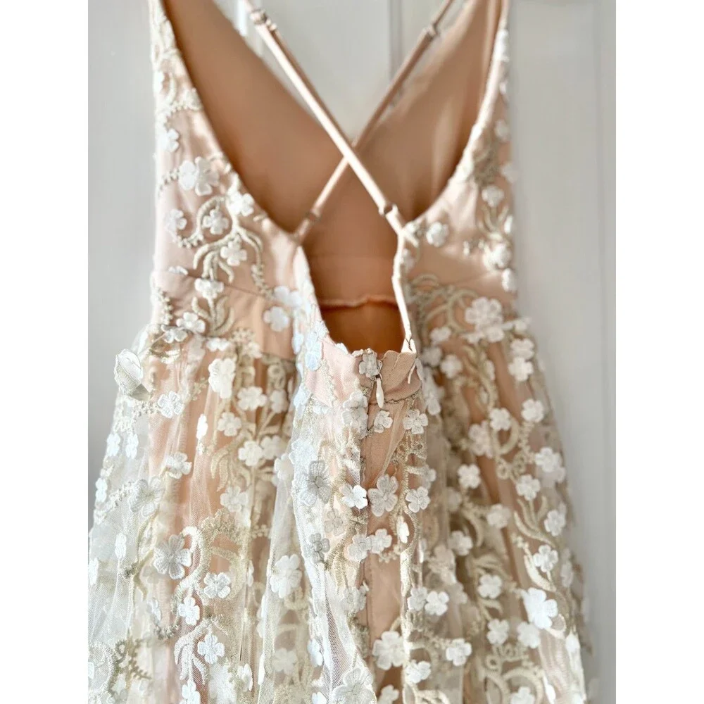 Altar'd State Dress Sz S Blush Tan Formal Floral Lace Overlay‎ V-Neck Long Maxi - Picture 10 of 16